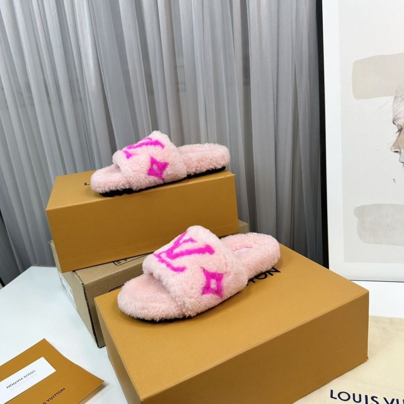 Louis Vuitton Slippers